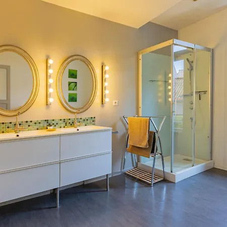 Maison De 8 à 15 Pers à Proximité Du Canal Du Midi