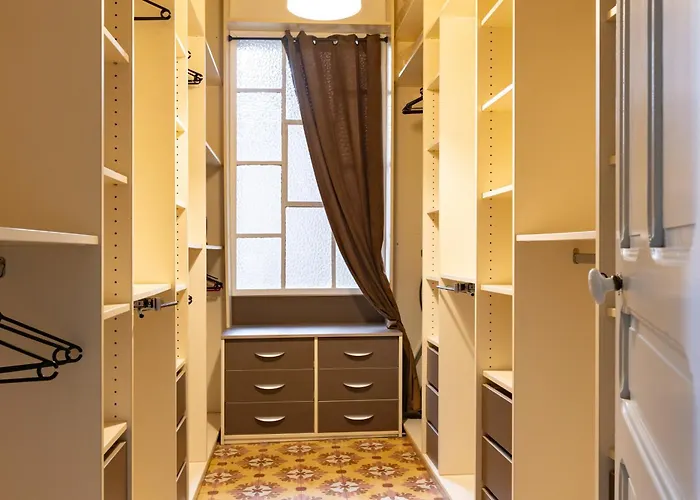 Maison De 8 A 15 Pers A Proximite Du Canal Du Midi