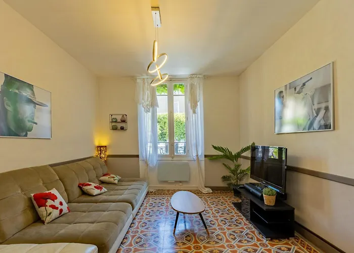 Maison De 8 A 15 Pers A Proximite Du Canal Du Midi Sallèles-dʼAude