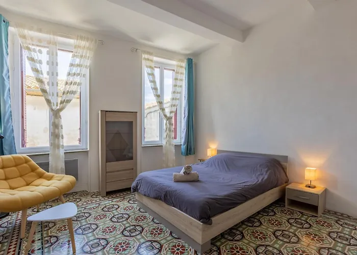 Villa Maison De 8 A 15 Pers A Proximite Du Canal Du Midi